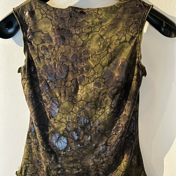 Top sans manches vert. XSmall. - Picture 2 of 3